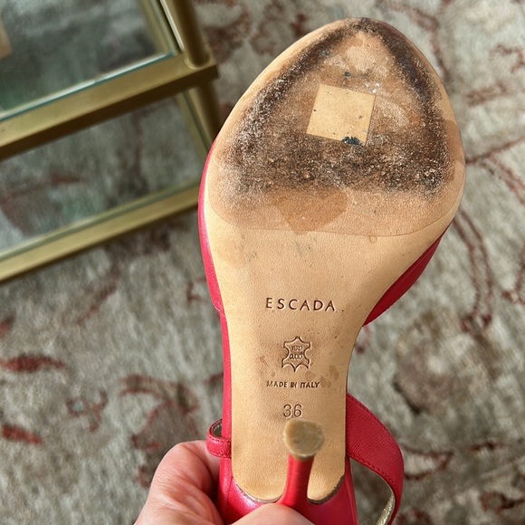 Escada shoes
